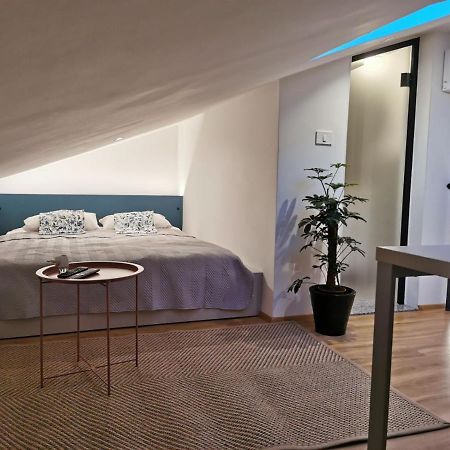Rainbow Apartment, Koper Buitenkant foto