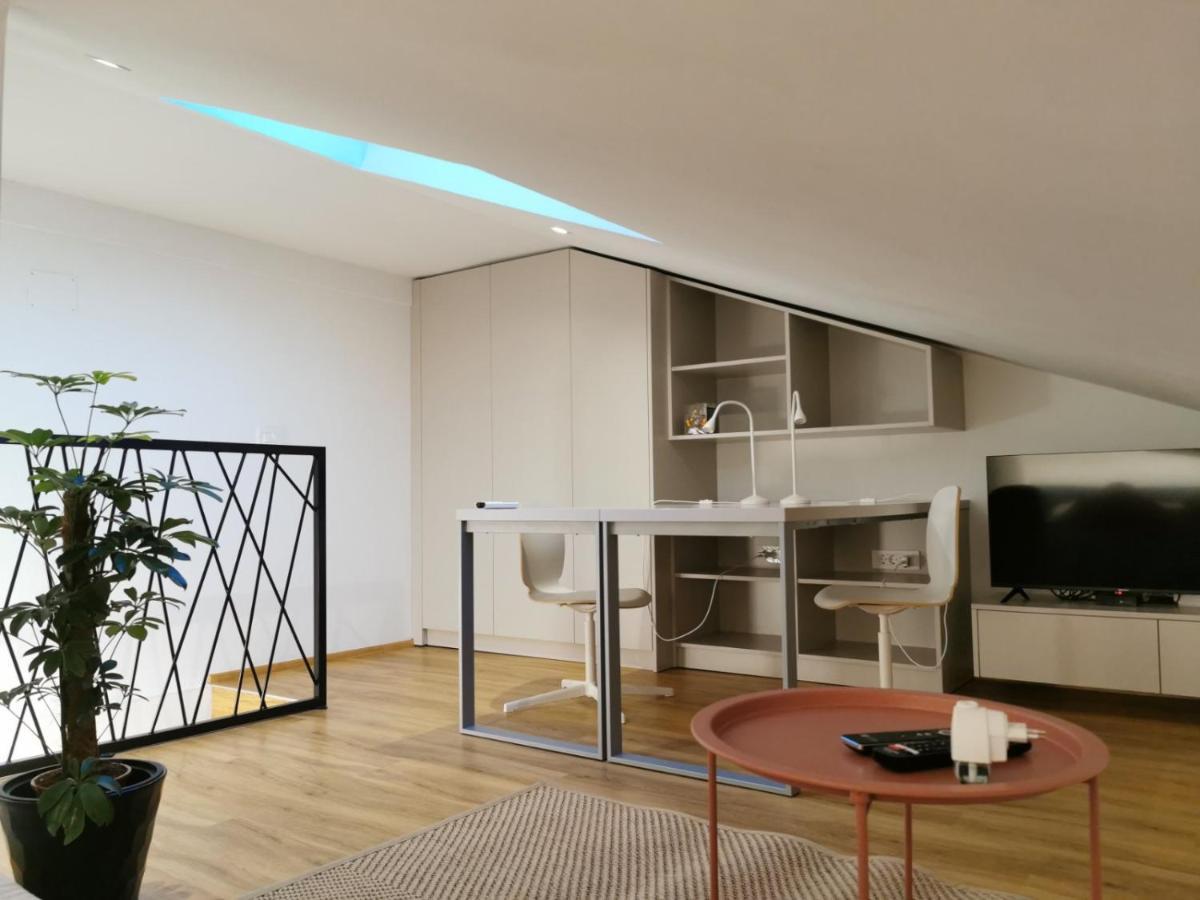 Rainbow Apartment, Koper Buitenkant foto